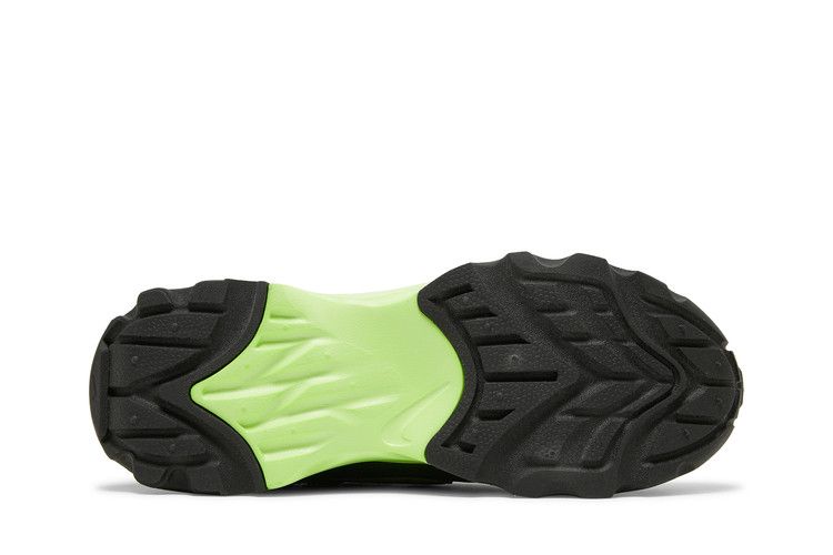Nike Wmns TC 7900 'Black Ghost Green'