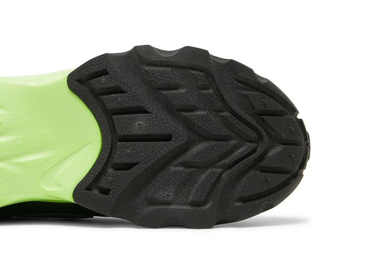Nike Wmns TC 7900 'Black Ghost Green'