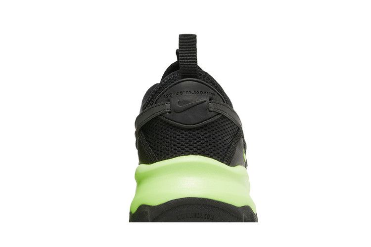 Nike Wmns TC 7900 'Black Ghost Green'
