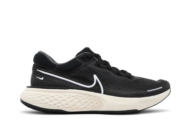 Nike ZoomX Invincible Run Flyknit 'Black White' — Black/Iron Grey/Volt/White