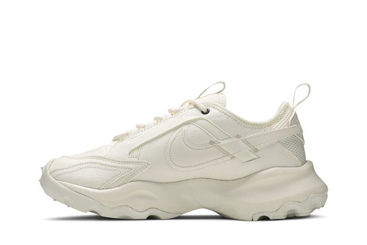 Nike Wmns TC 7900 'Sail'
