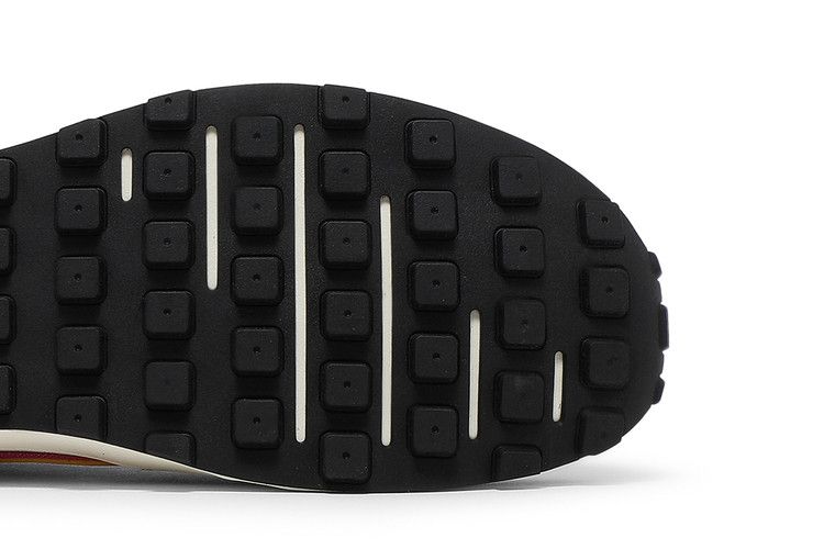 Nike Waffle One 'Active Fuchsia'