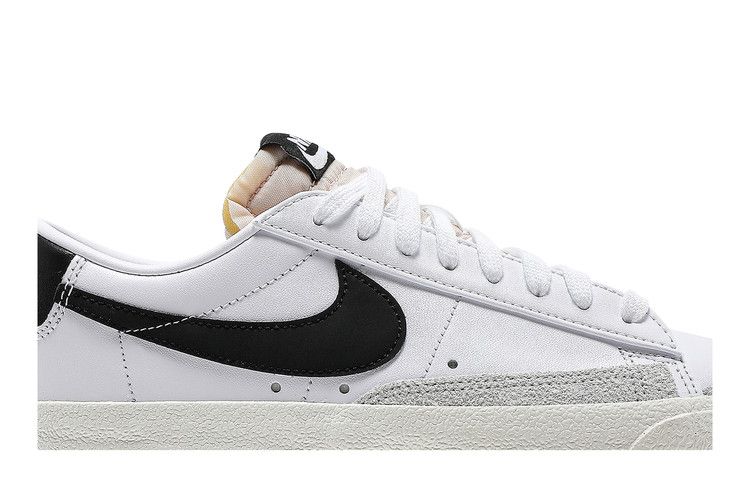 Nike Wmns Blazer Low '77 'White Black'