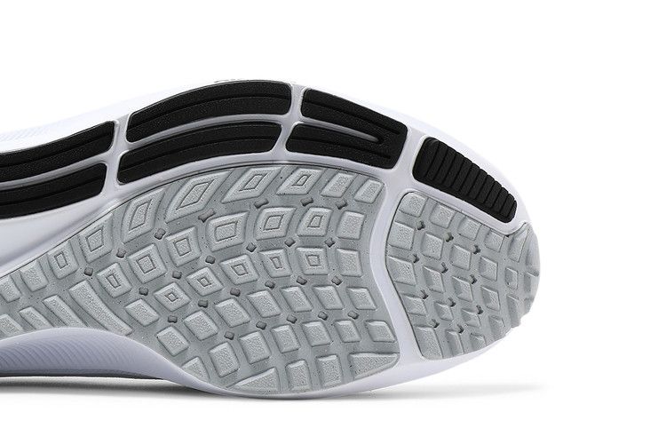 Nike Air Zoom Pegasus 38 'White Black'
