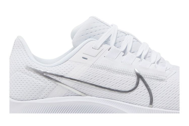 Nike Wmns Air Zoom Pegasus 38 'White Metallic Silver' — White/Pure Platinum/Wolf Grey/Metallic Silver