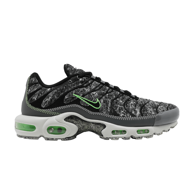 Nike Air Max Plus Essential 'Crater - Electric Green'