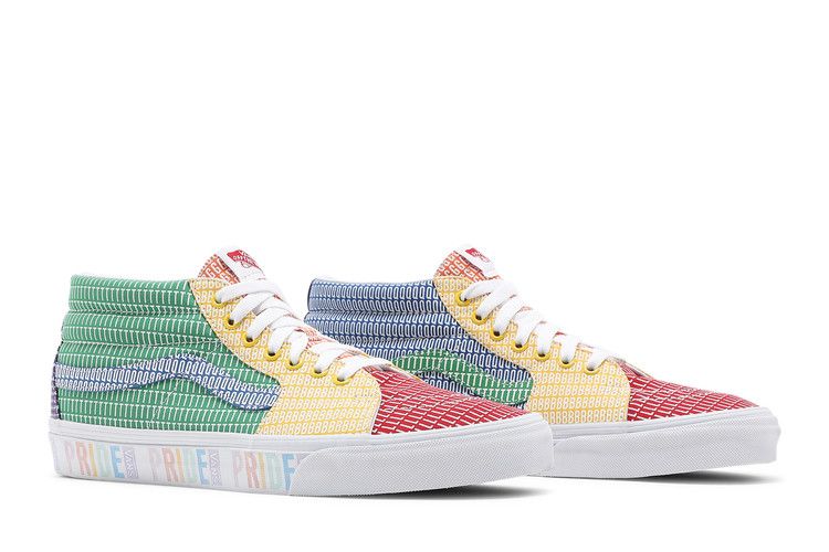 Vans Sk8-Mid 'Pride' — Multi/True White