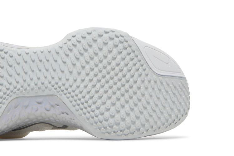 Nike Wmns ZoomX Invincible Run Flyknit 'White Metallic Silver'
