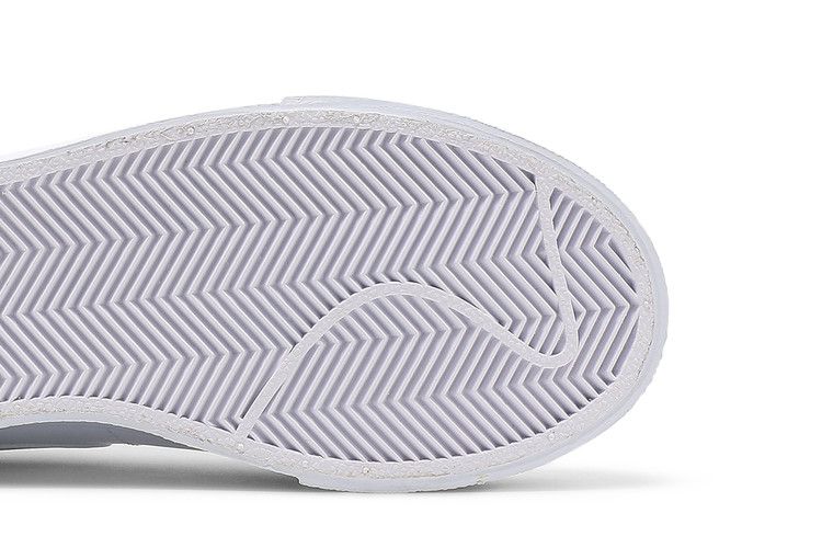 Nike Wmns Blazer Low Platform 'Triple White'