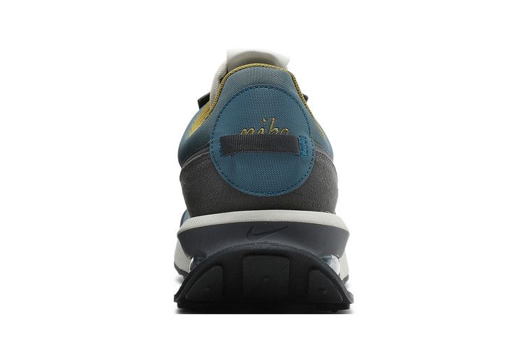 Nike Air Max Pre-Day LX 'Hasta'