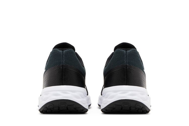 Nike Wmns Revolution 6 Next Nature Wide 'Black White'
