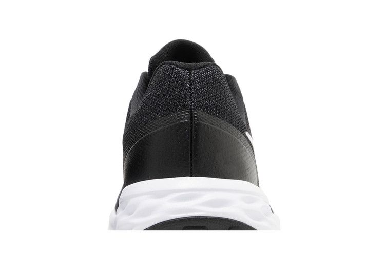Nike Revolution 6 Extra Wide 'Black White'
