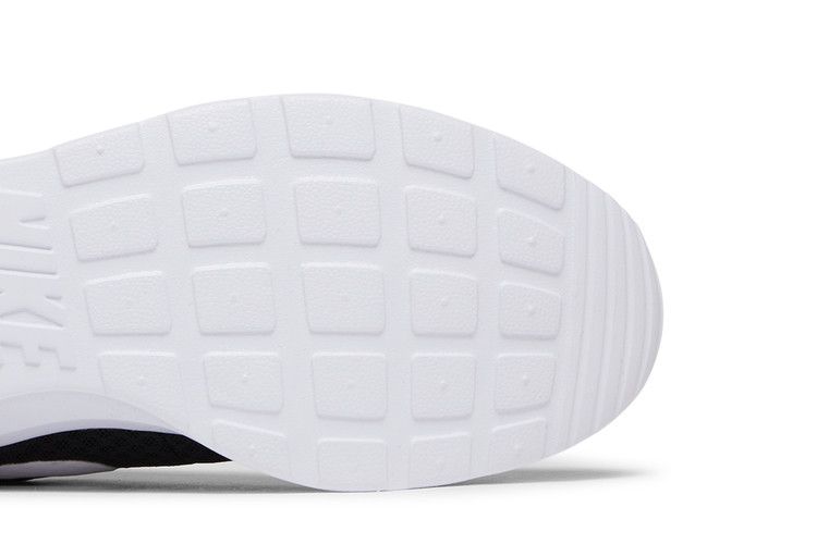 Nike Tanjun 'Black White' — Black/Barely Volt/Black/White