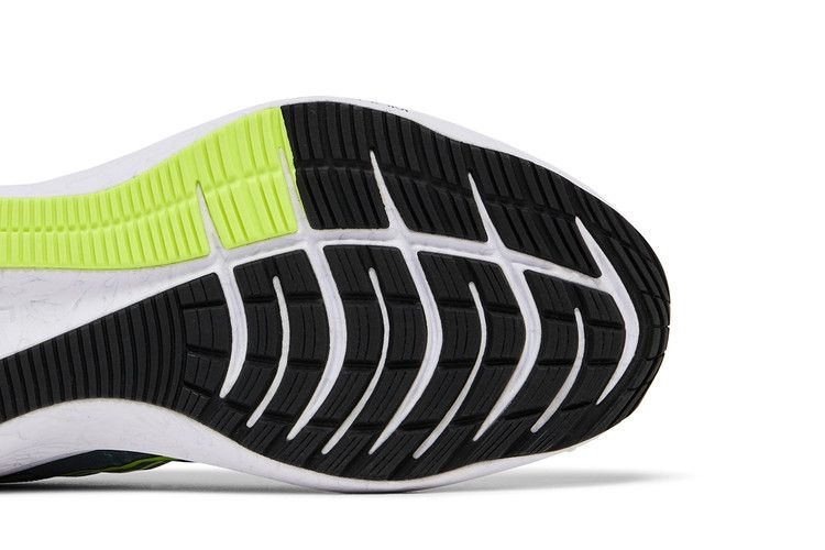 Nike Zoom Winflo 8 'Midnight Navy Volt'
