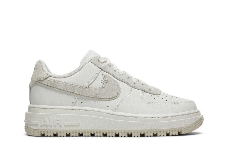 Nike Air Force 1 Luxe 'Triple White'