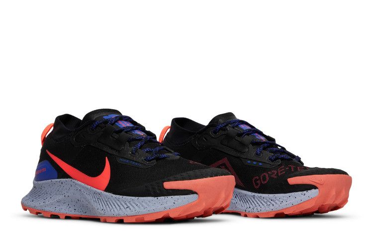 Nike Wmns Pegasus Trail 3 GTX 'Black Flash Crimson'