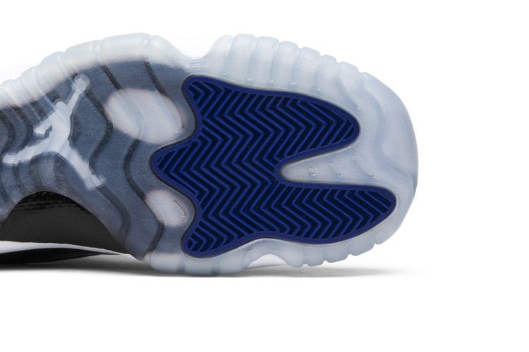 Air Jordan 11 Retro BG 'Space Jam' 2016