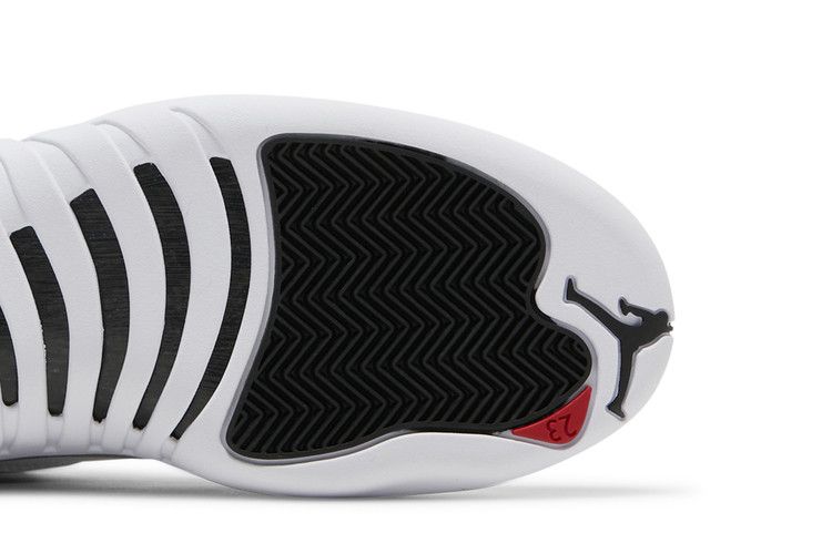 Air Jordan 12 Retro 'Playoff' 2022