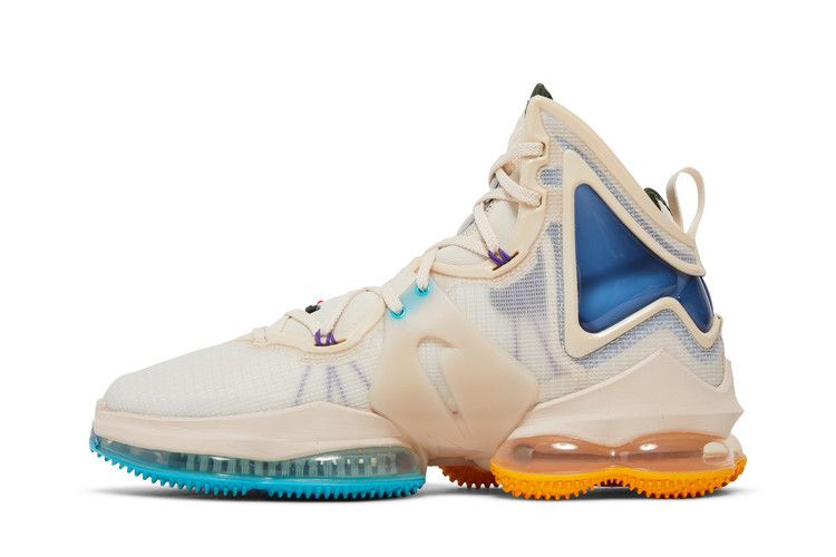 Nike LeBron 19 'Minneapolis Lakers'