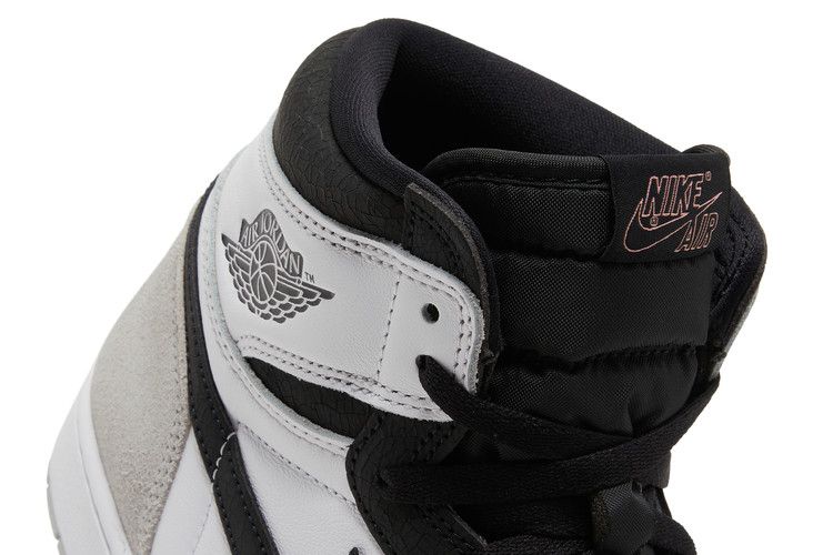 Air Jordan 1 Retro High OG 'Stage Haze'