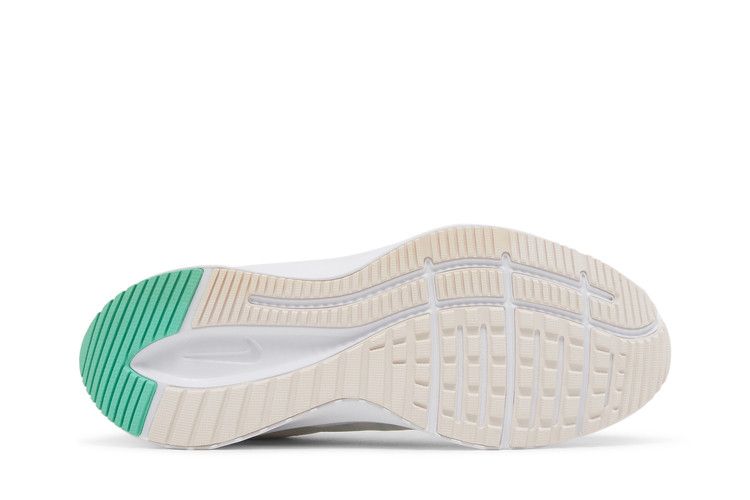 Nike Wmns Quest 4 'White Pink'