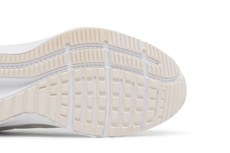 Nike Wmns Quest 4 'White Pink'