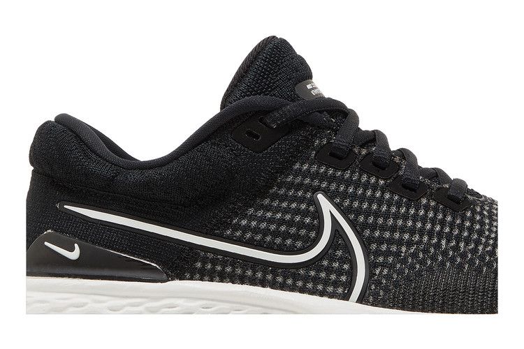 Nike Wmns ZoomX Invincible Run Flyknit 2 'Black White'