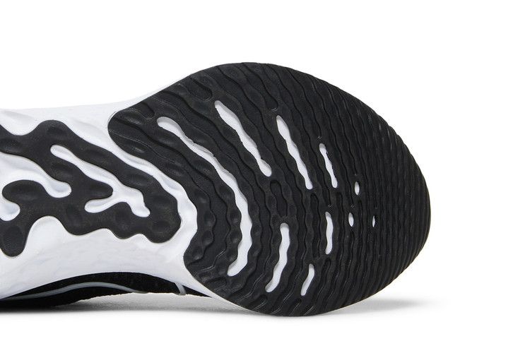 Nike React Infinity Run Flyknit 3 'Black White'