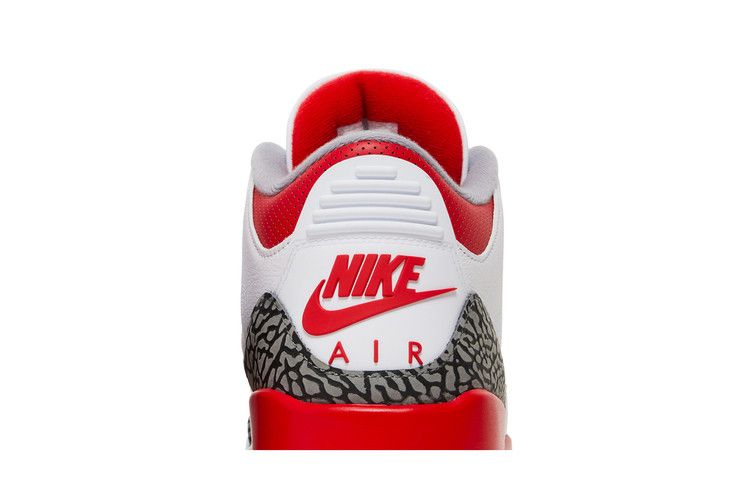 Air Jordan 3 Retro 'Fire Red' 2022