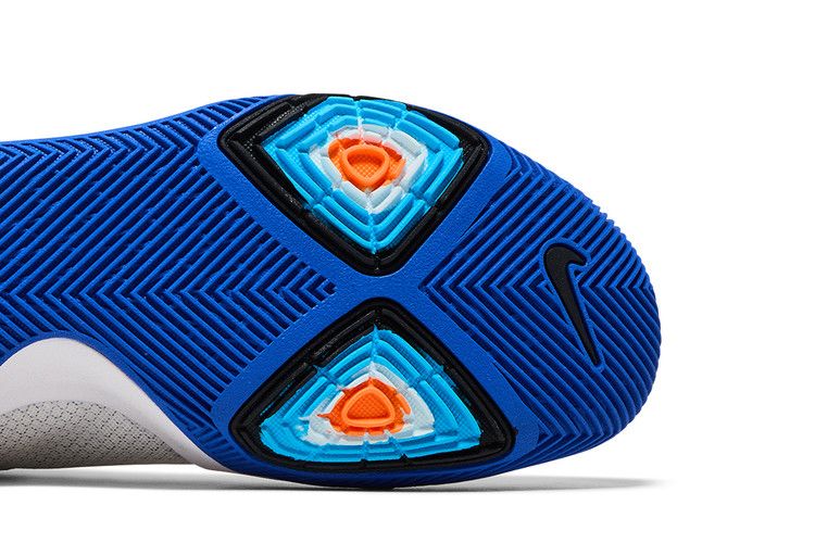 Nike Kyrie 3 'Duke' — Hyper Cobalt/White-Chlorine Blue-Volt