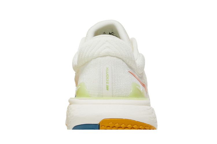 Nike ZoomX Invincible Run Flyknit 2 'Sail Hot Curry'