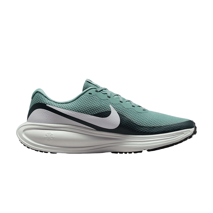 Nike Revolution 8 'Cannon Seaweed'