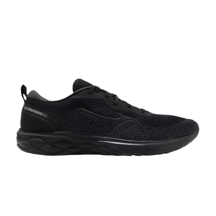 Mizuno Wave Revolt 'Black' — Black/Black