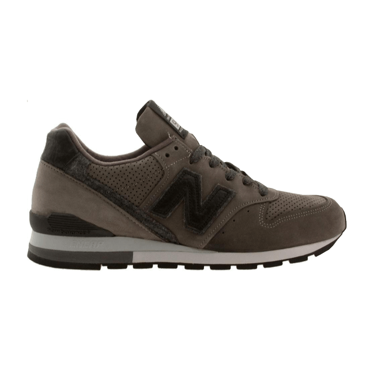 New Balance 996 'District Authors' — Black
