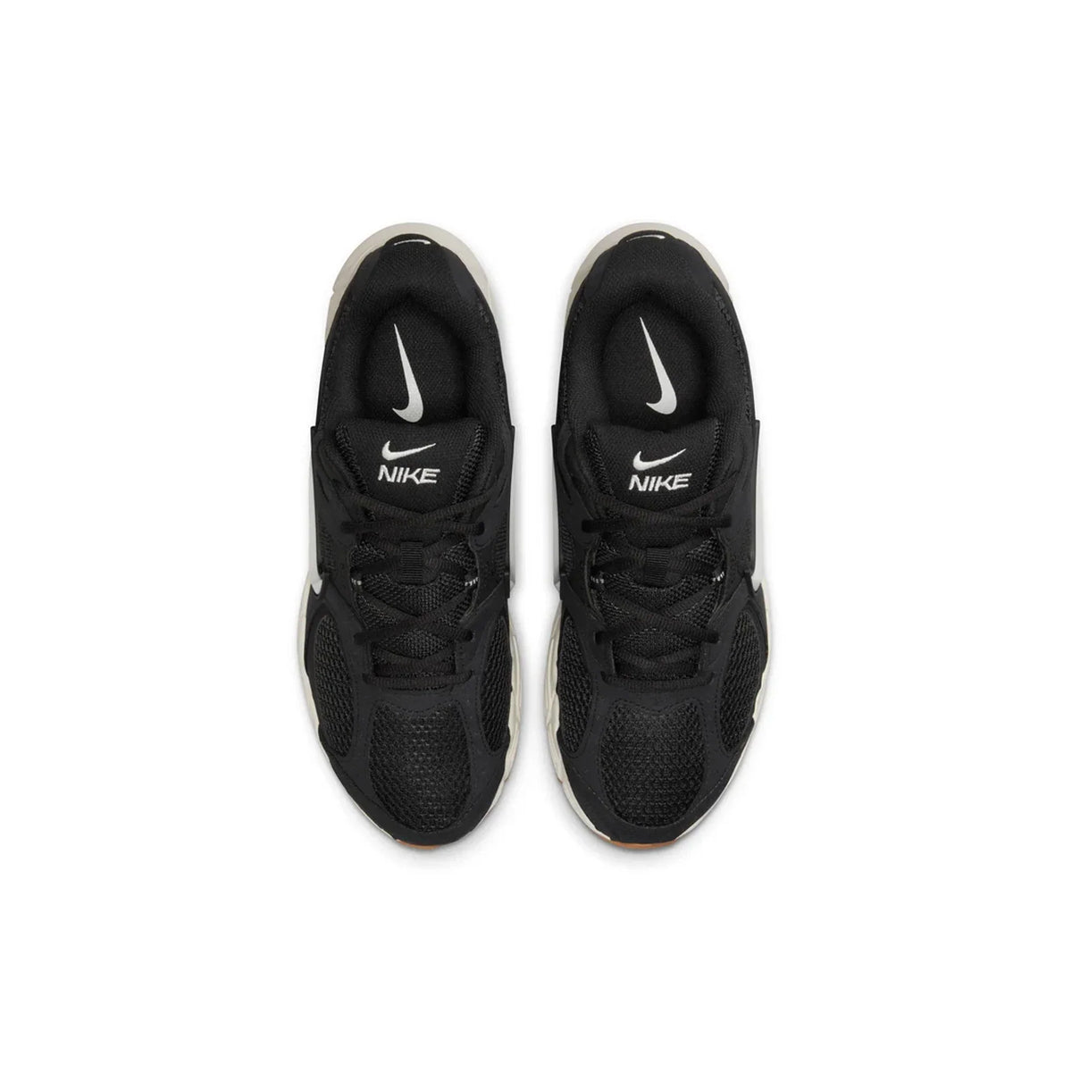 Nike V5 RNR 'Black Gum'