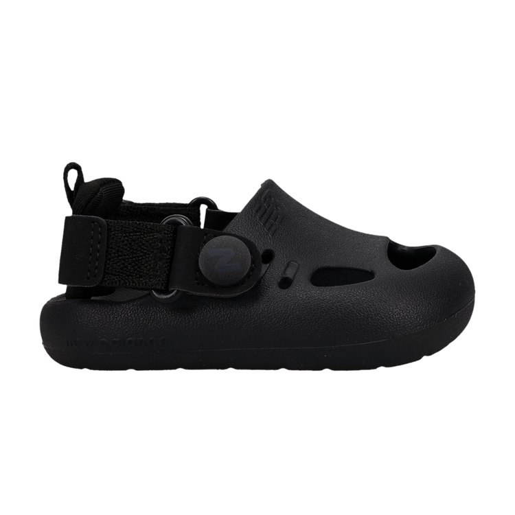 New Balance K8811 Sandal Big Kid 'Black' — Black/Black